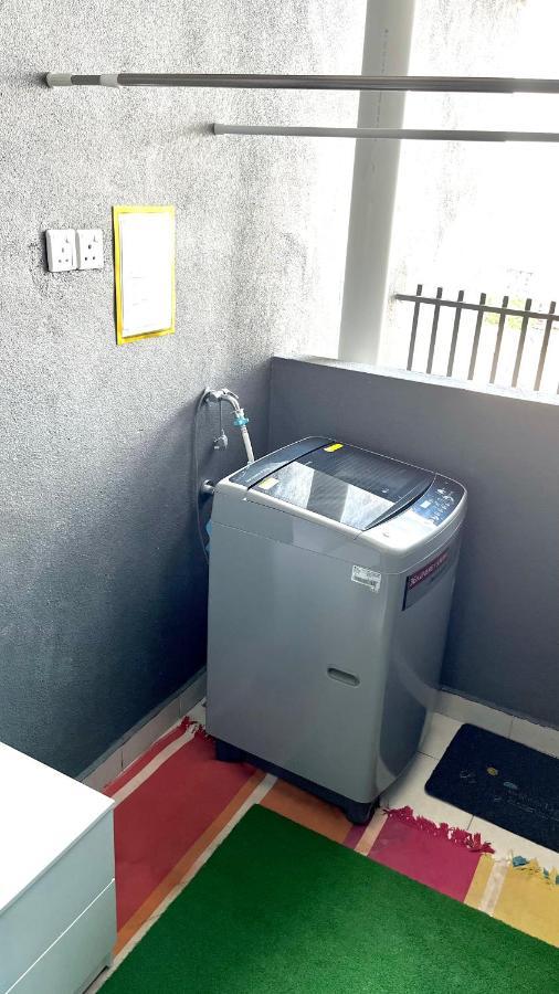 Golden Troika Kota Bharu - 2 Bedrooms Екстериор снимка